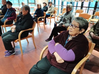 恒实动态华康 | 恒裕老年福利院开展深入学习贯彻党的十九届五中全会精神活动